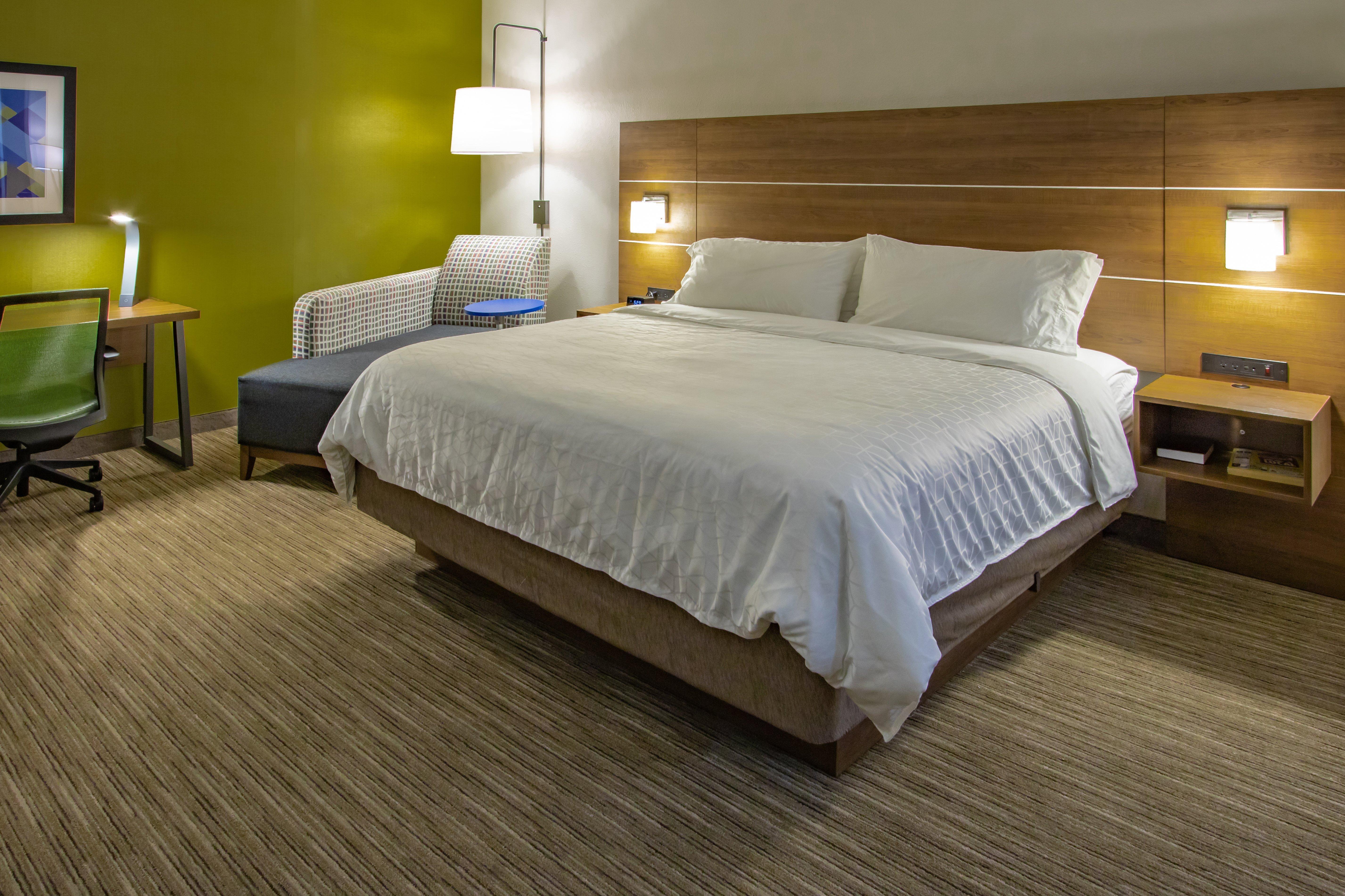 Holiday Inn Express Hotel & Suites Roseville - Galleria Area By Ihg Dış mekan fotoğraf