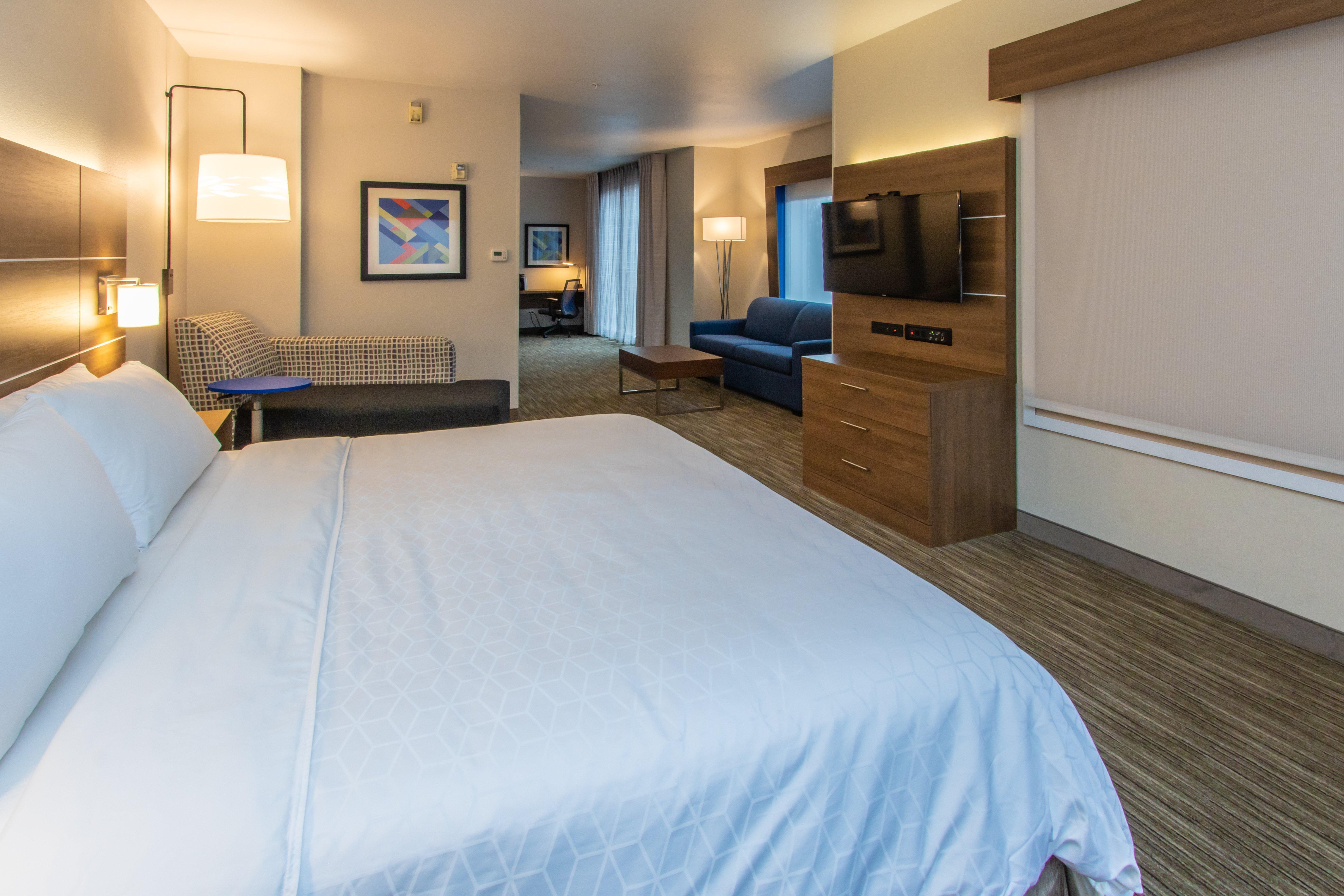 Holiday Inn Express Hotel & Suites Roseville - Galleria Area By Ihg Dış mekan fotoğraf