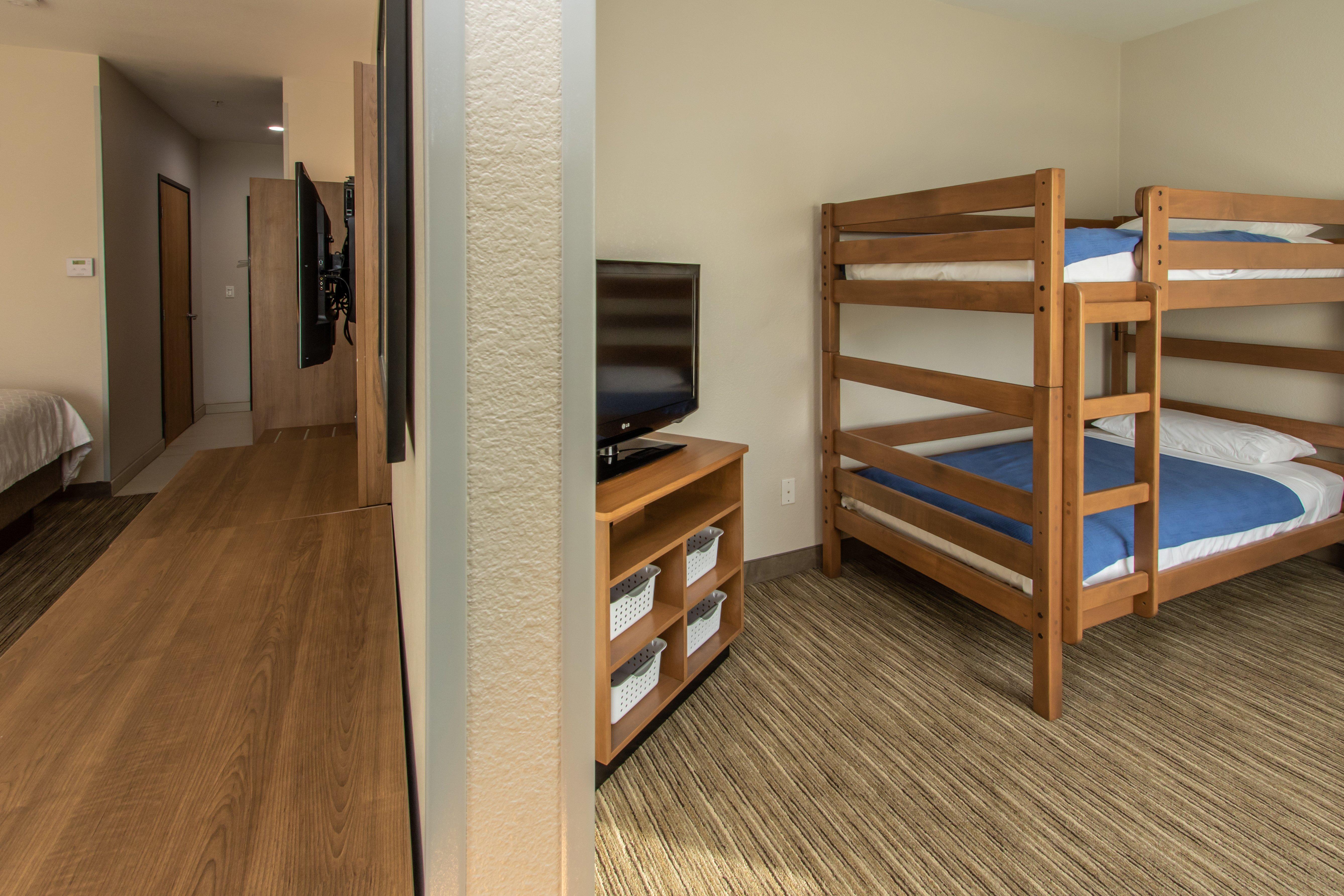 Holiday Inn Express Hotel & Suites Roseville - Galleria Area By Ihg Dış mekan fotoğraf