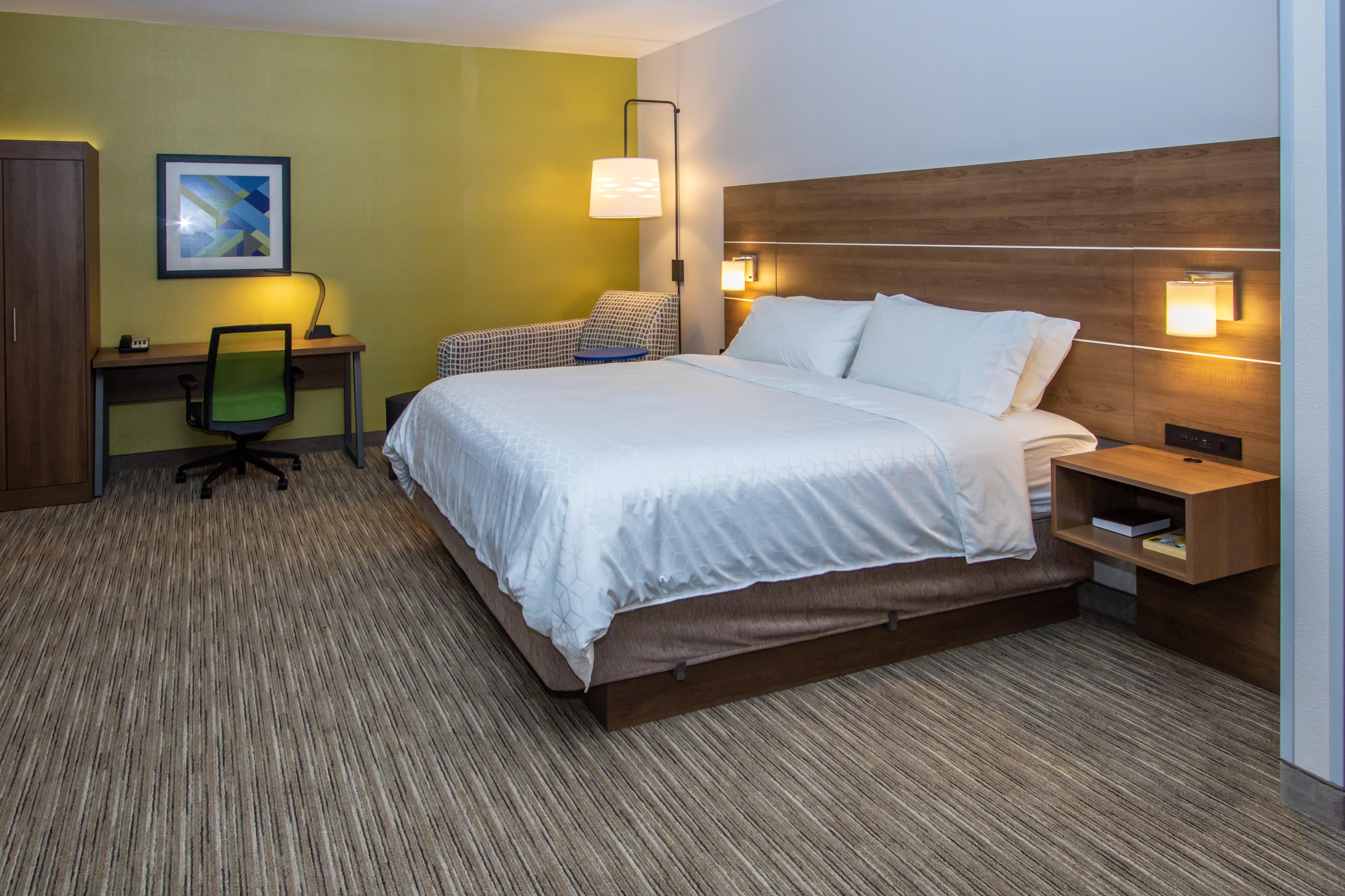 Holiday Inn Express Hotel & Suites Roseville - Galleria Area By Ihg Dış mekan fotoğraf