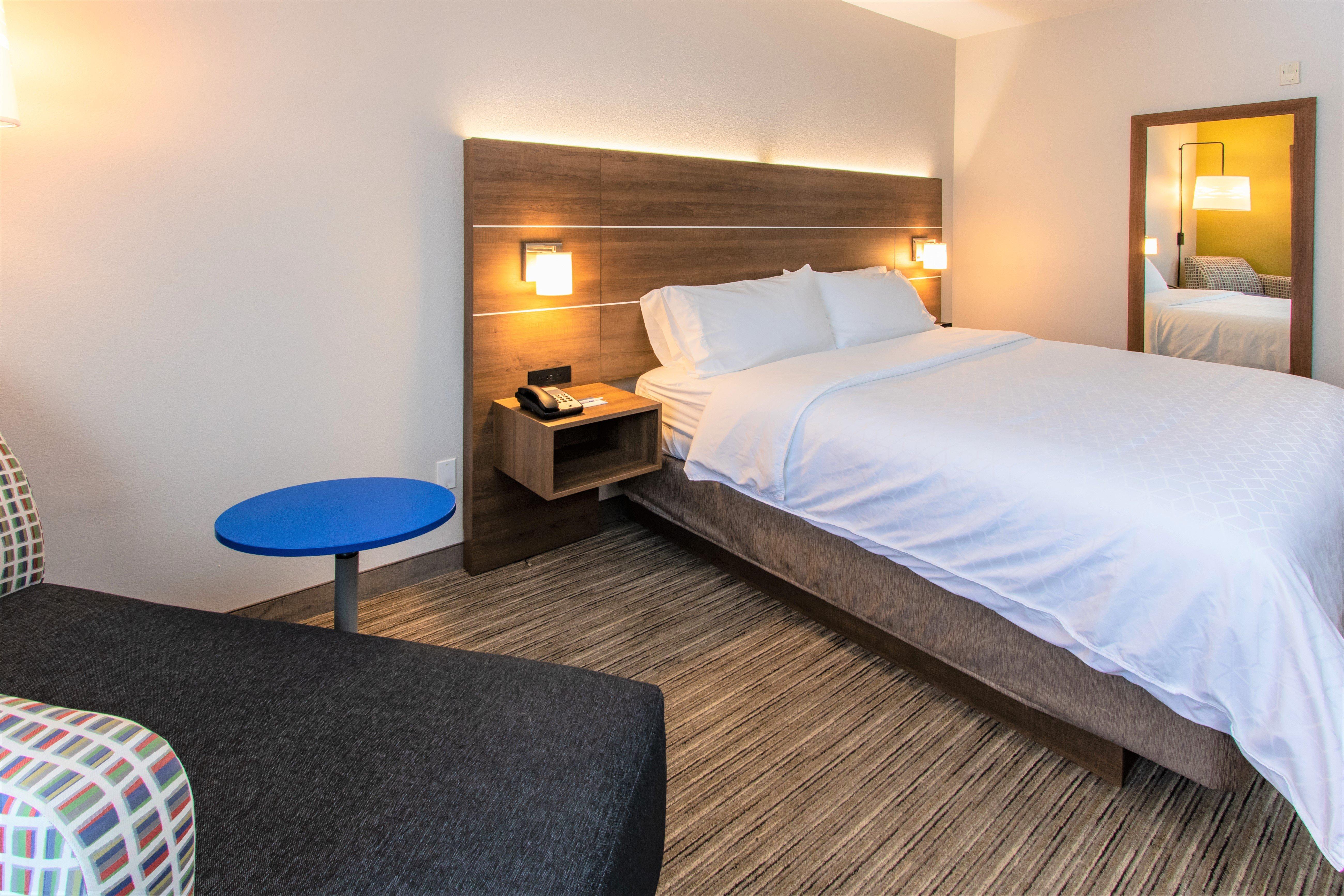 Holiday Inn Express Hotel & Suites Roseville - Galleria Area By Ihg Dış mekan fotoğraf
