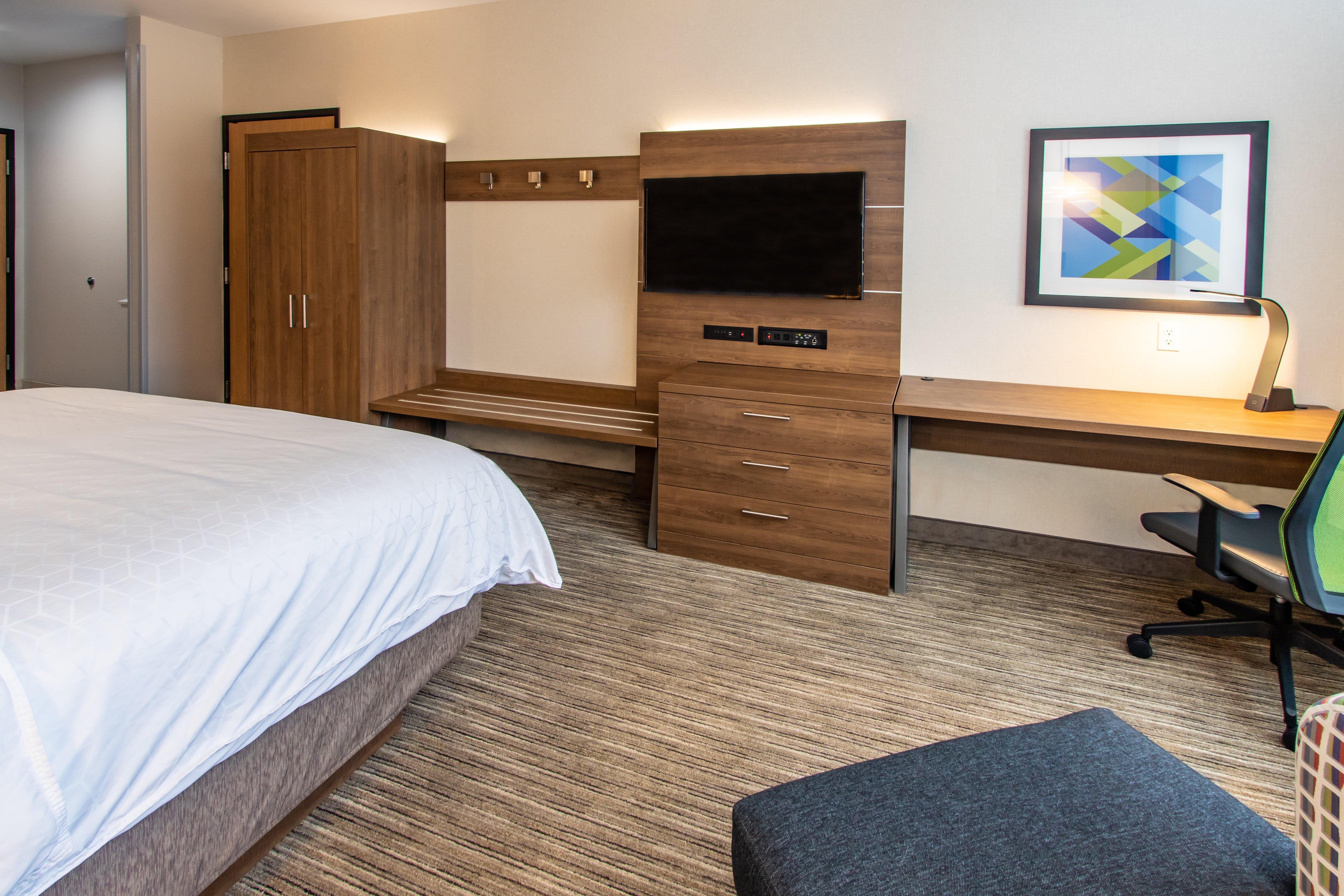 Holiday Inn Express Hotel & Suites Roseville - Galleria Area By Ihg Dış mekan fotoğraf