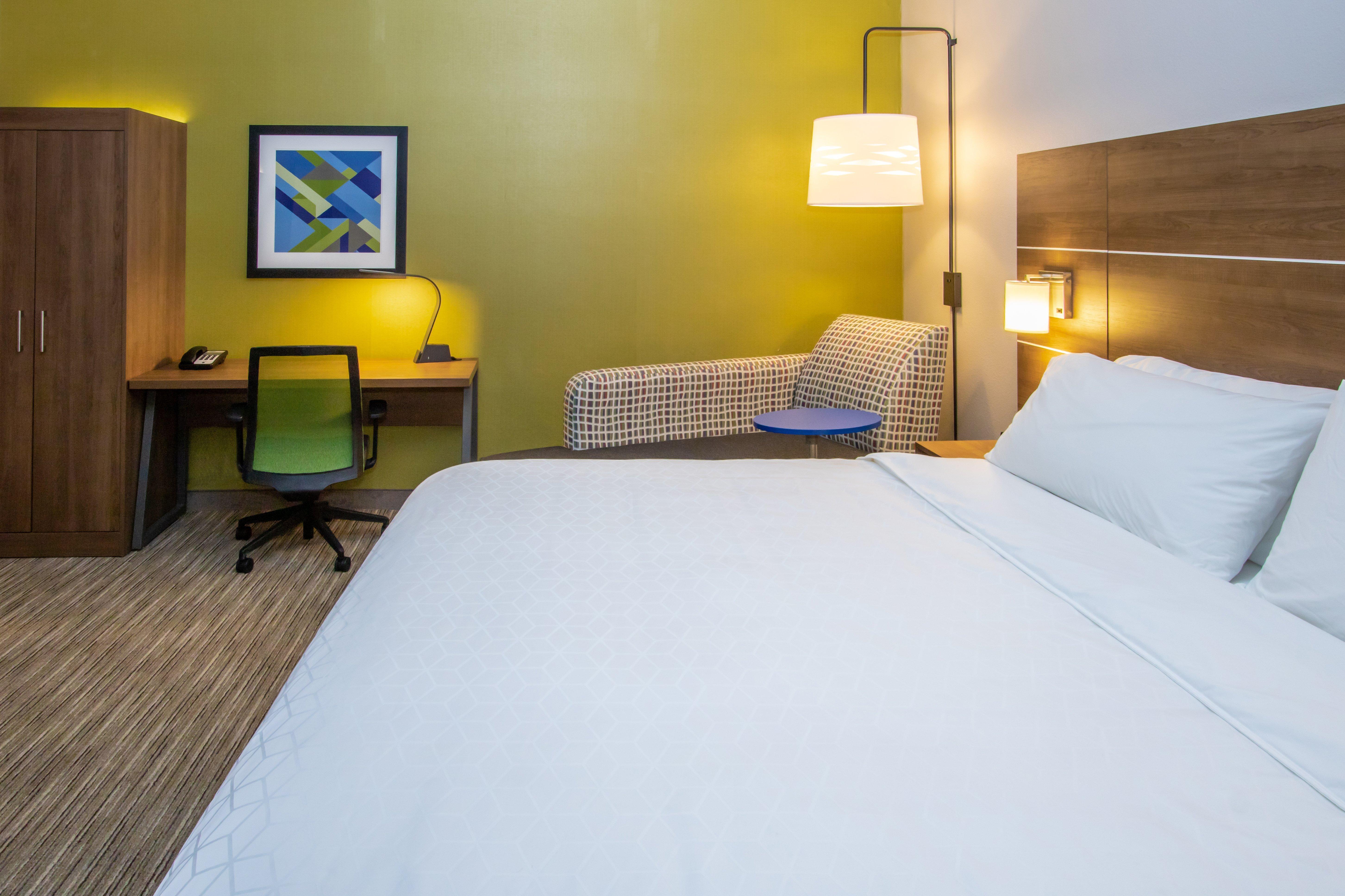 Holiday Inn Express Hotel & Suites Roseville - Galleria Area By Ihg Dış mekan fotoğraf